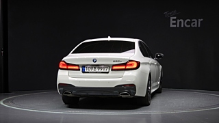 BMW 5-SERIES G30 2022