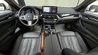 BMW 5-SERIES G30 2022
