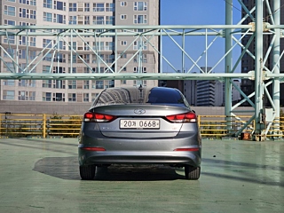 HYUNDAI AVANTE AD 2016