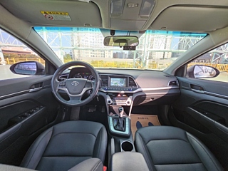 HYUNDAI AVANTE AD 2016