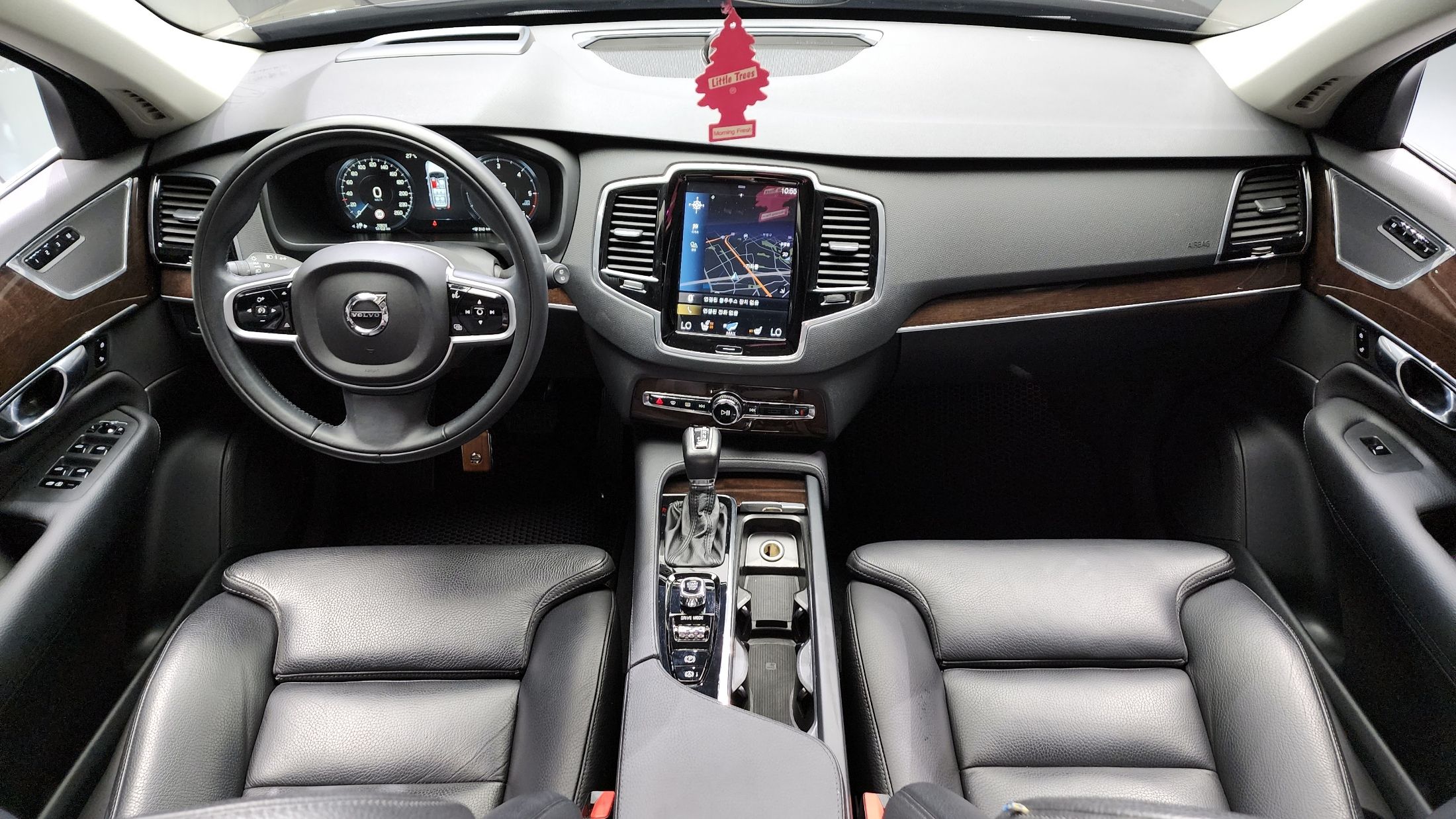 VOLVO XC90 2018