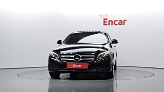 MERCEDES BENZ E-CLASS W213 2017