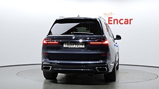 BMW X7 G07 2020