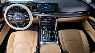 KIA CARNIVAL  4 GENERATION 9 Seater Prestige 2021