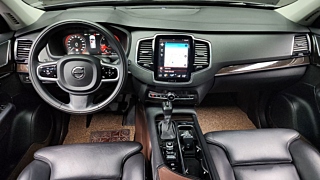 VOLVO XC90  2 GENERATION D5 Momentum 2018