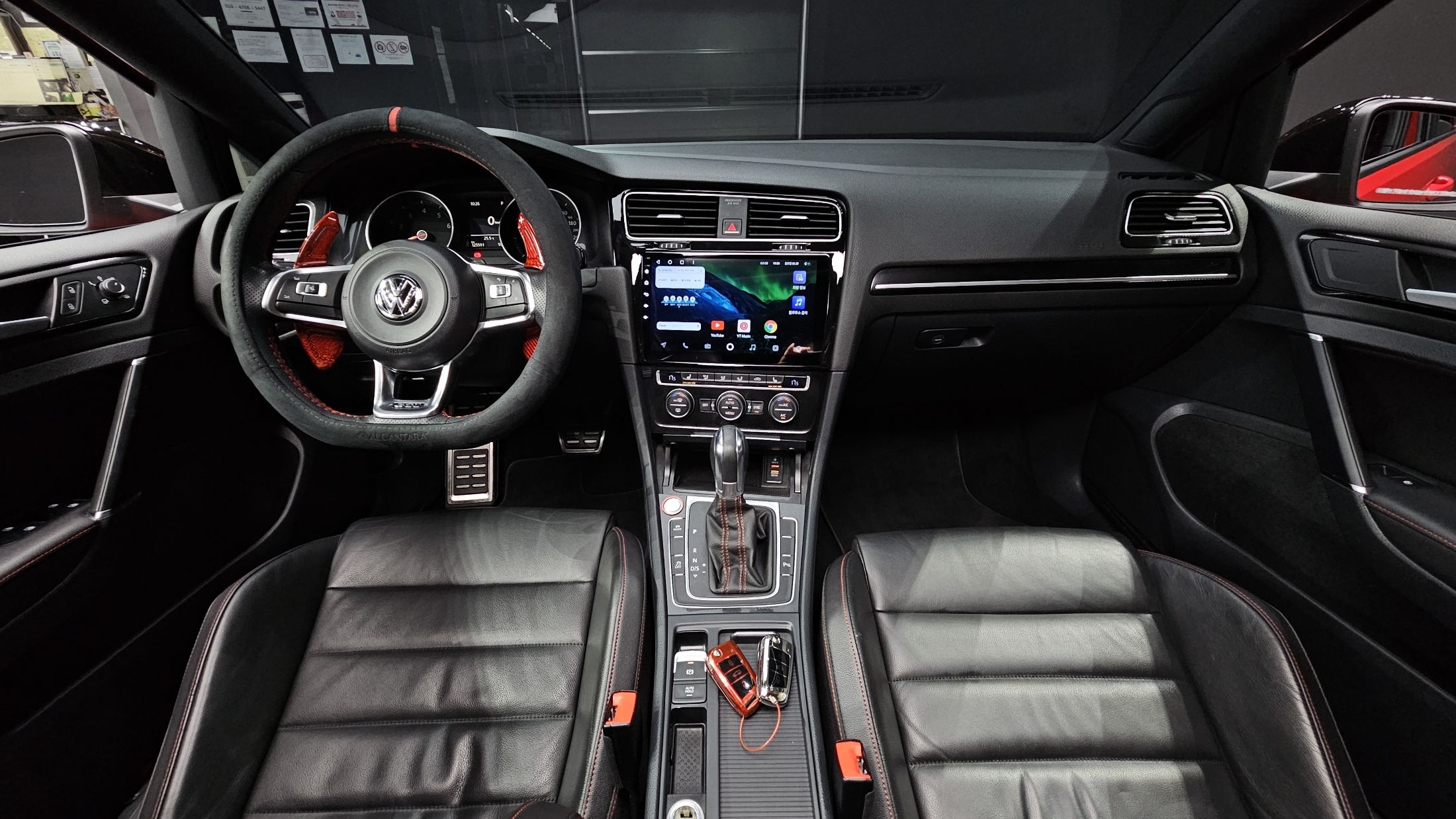 VOLKSWAGEN GOLF 2016