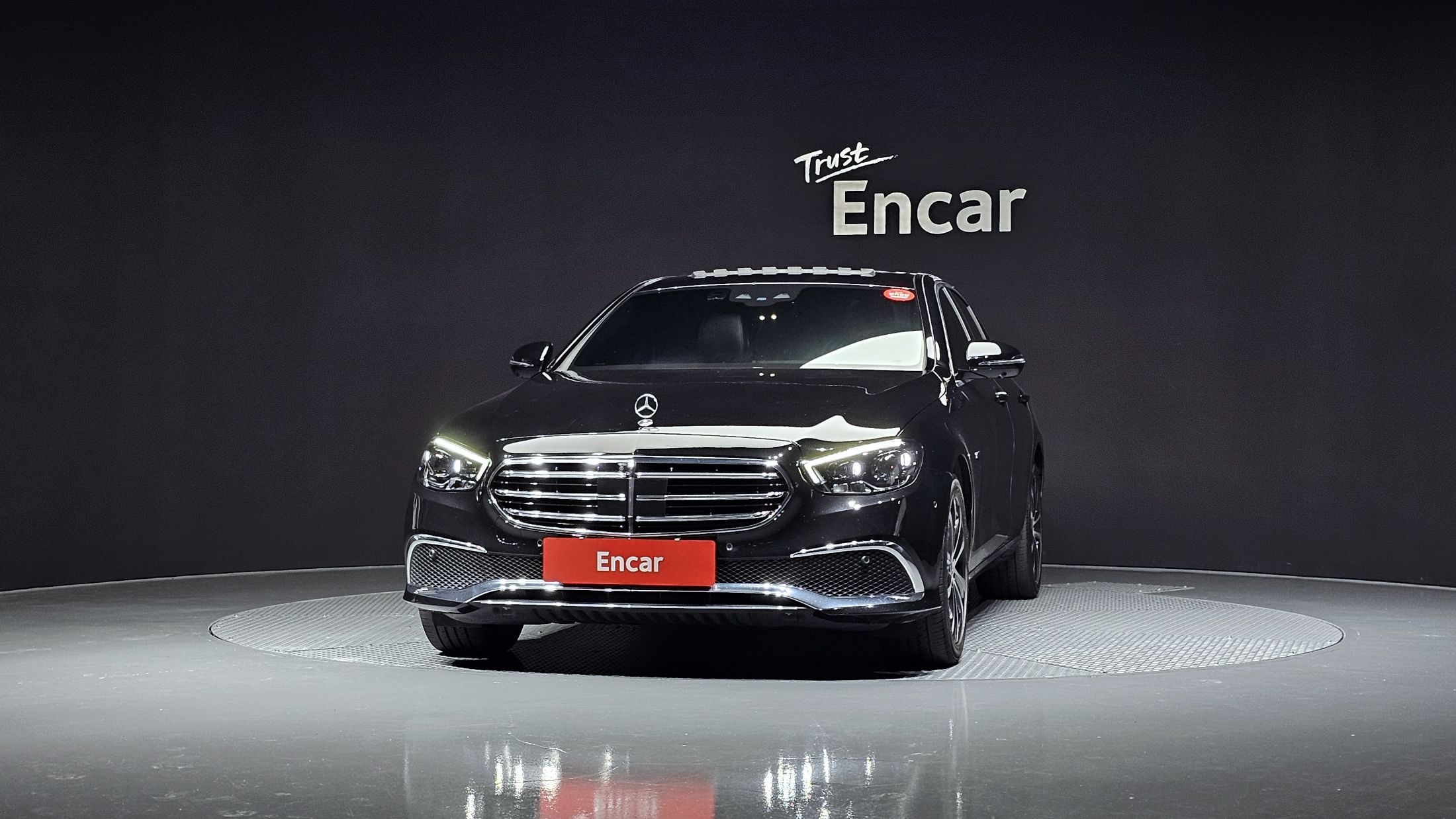 MERCEDES BENZ E-CLASS W213 2021