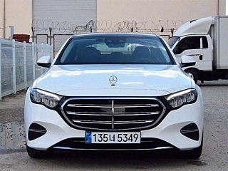 MERCEDES BENZ E-CLASS W214  E220d 4MATIC Exclusive 2024