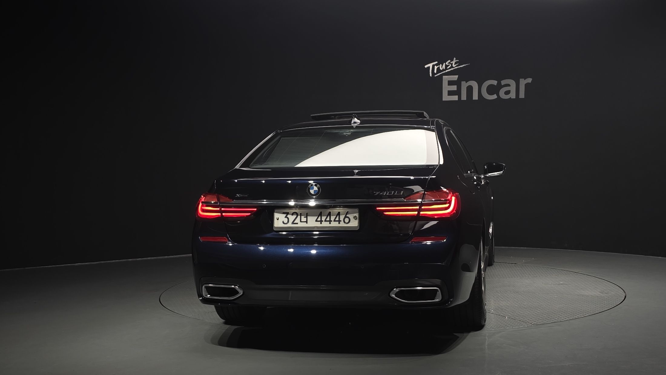 BMW 7-SERIES G11 2017