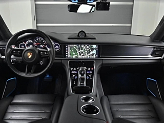 PORSCHE PANAMERA 971 2022