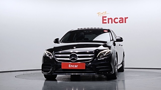 MERCEDES BENZ E-CLASS W213 2017