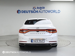 HYUNDAI GRANDEUR IG 2018