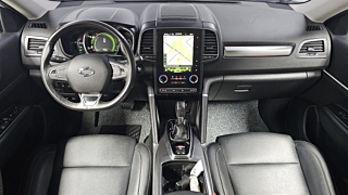 SAMSUNG QM6 2019