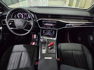 AUDI A6 C8 2022
