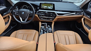 BMW 5-SERIES G30 2018