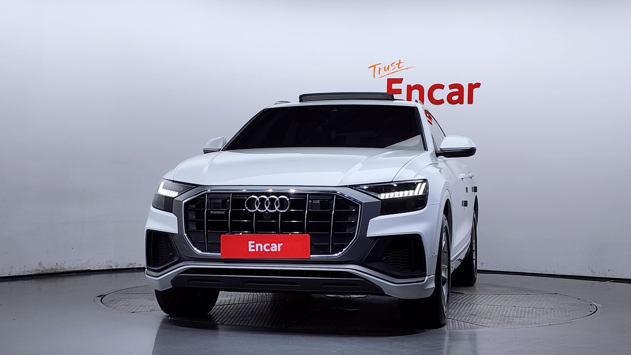 AUDI Q8 4M 2021