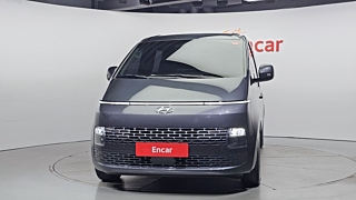 HYUNDAI STARIA 2023