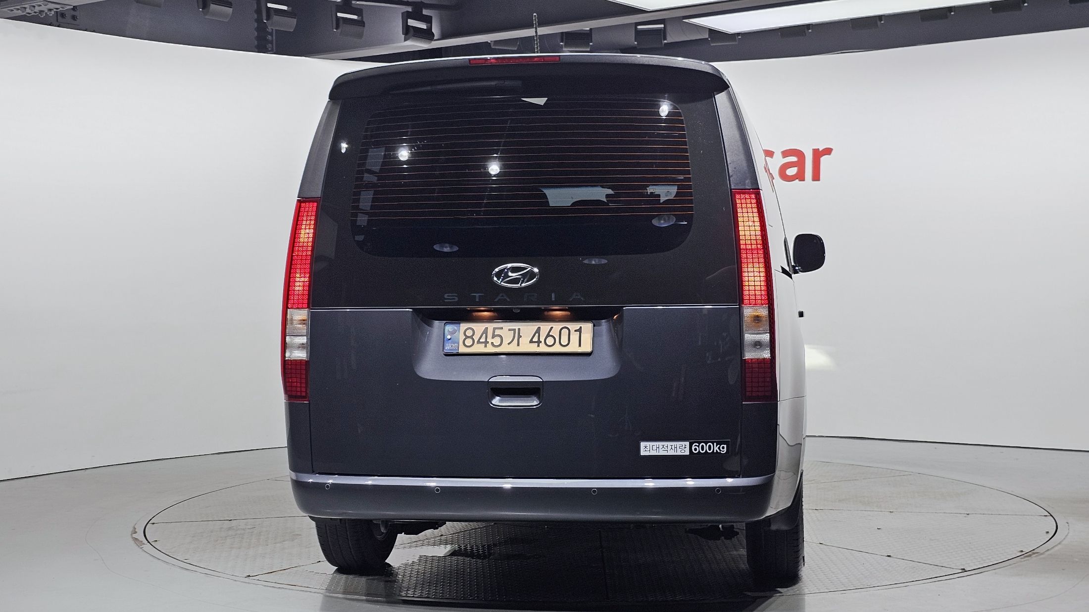 HYUNDAI STARIA 2023