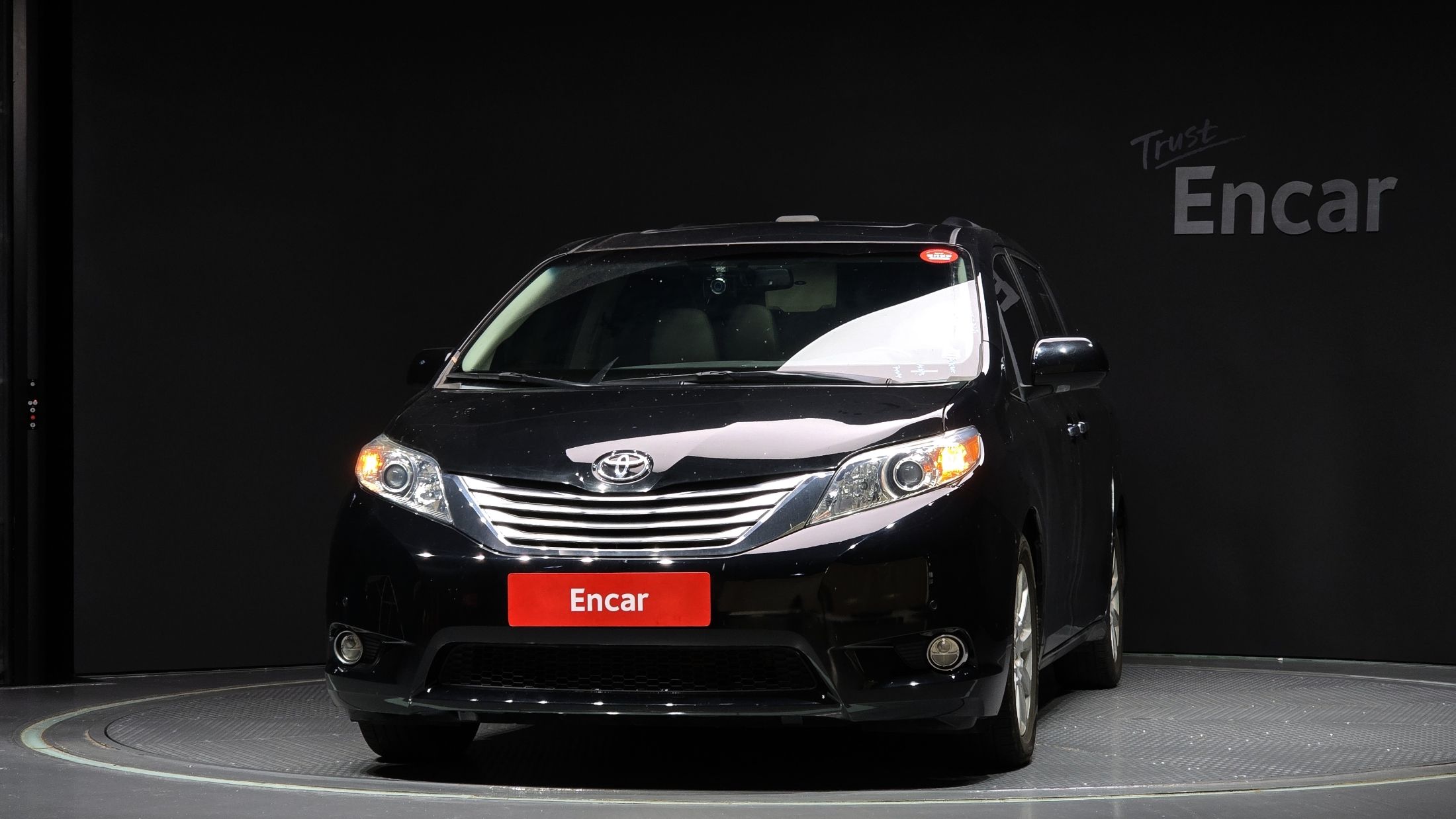 TOYOTA SIENNA 2012