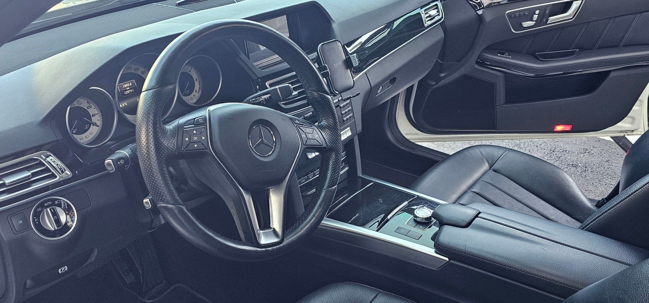 MERCEDES BENZ E-CLASS W212 2015