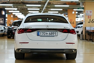 MERCEDES BENZ E-CLASS W214  E220d 4MATIC Exclusive 2024