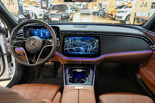MERCEDES BENZ E-CLASS W214  E220d 4MATIC Exclusive 2024