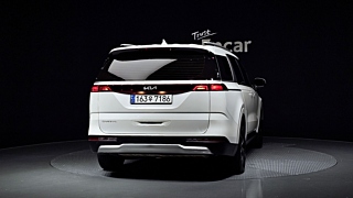 KIA CARNIVAL 2023