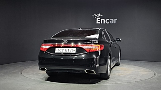 HYUNDAI GRANDEUR HG 2016