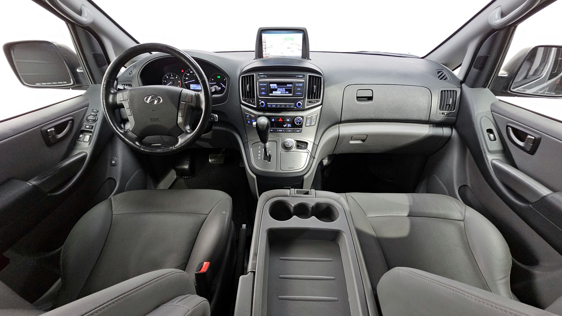 HYUNDAI STAREX GRAND 2016