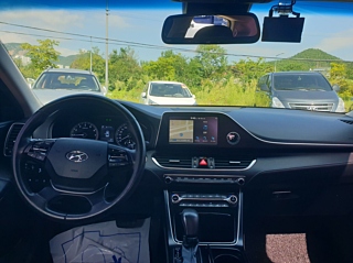 HYUNDAI GRANDEUR IG 2016