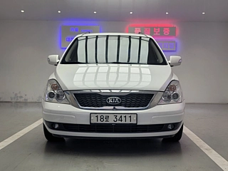 KIA CARNIVAL R 2013