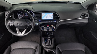 HYUNDAI AVANTE AD 2019