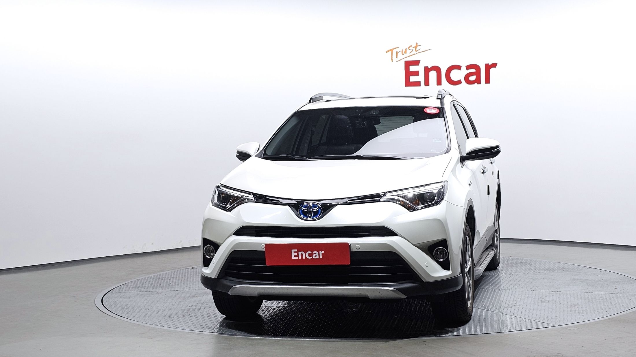 TOYOTA RAV4 2018