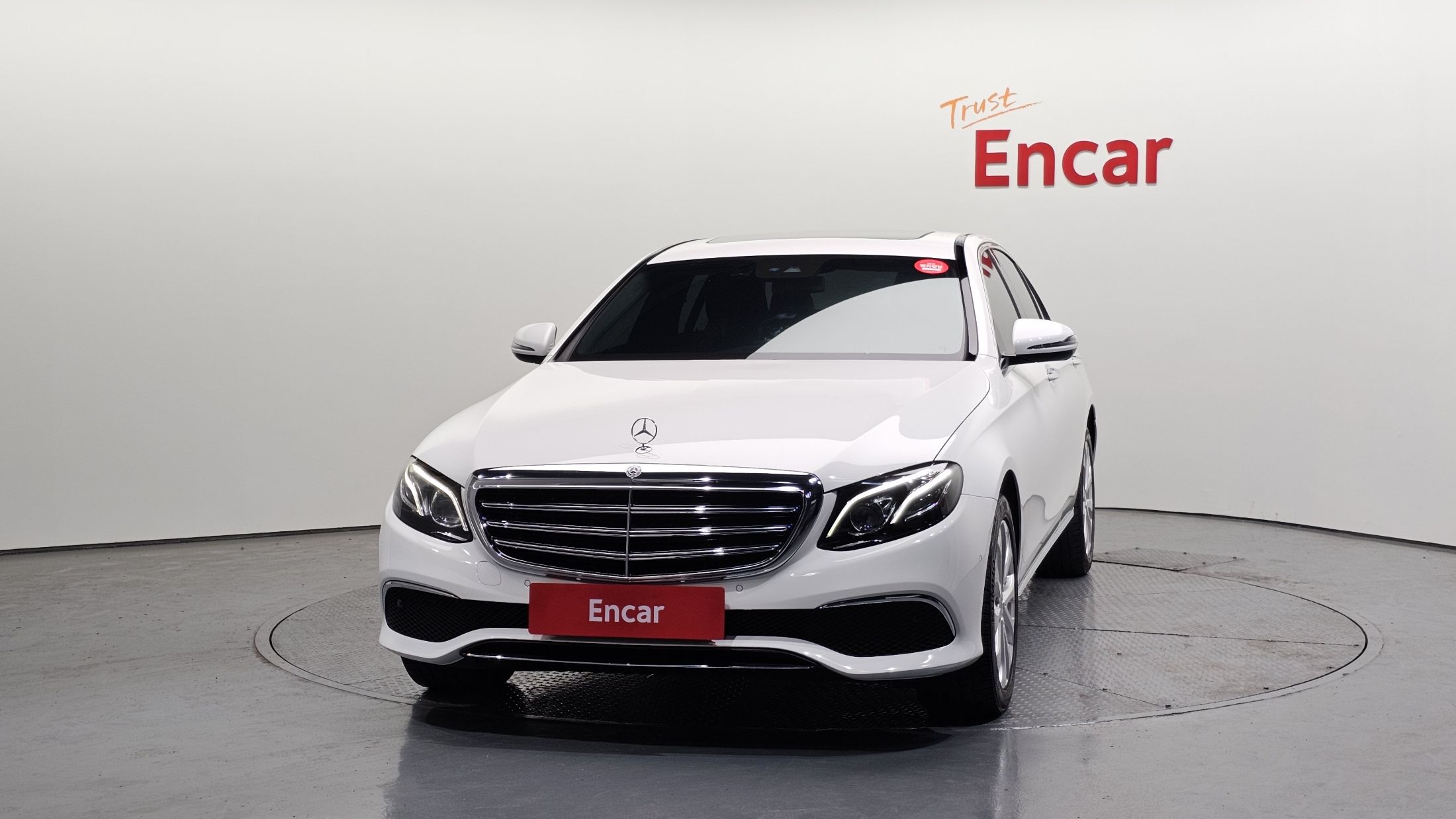MERCEDES BENZ E-CLASS W213 2020