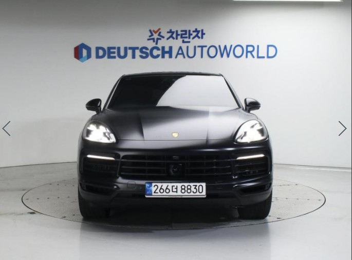 PORSCHE CAYENNE PO536 2022