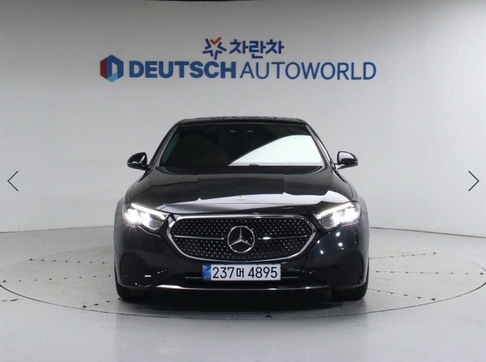 MERCEDES BENZ E-CLASS W214 2024