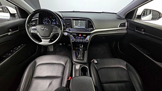 HYUNDAI AVANTE AD 2016