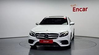 MERCEDES BENZ E-CLASS W213 2020