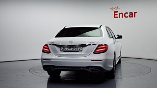 MERCEDES BENZ E-CLASS W213 2020