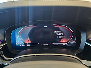 BMW 5-SERIES G30 2020