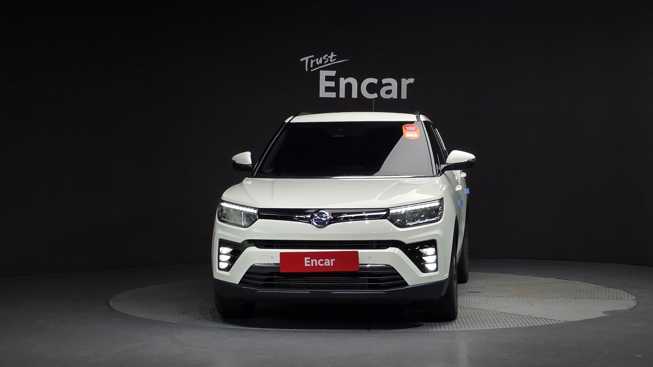 SSANGYONG TIVOLI VERY NEW 2022