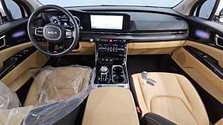 KIA CARNIVAL 2023