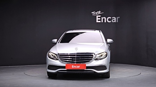 MERCEDES BENZ E-CLASS W213 2020