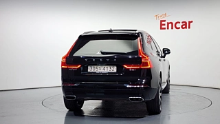 VOLVO XC60 2020