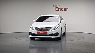 HYUNDAI GRANDEUR HG 2016