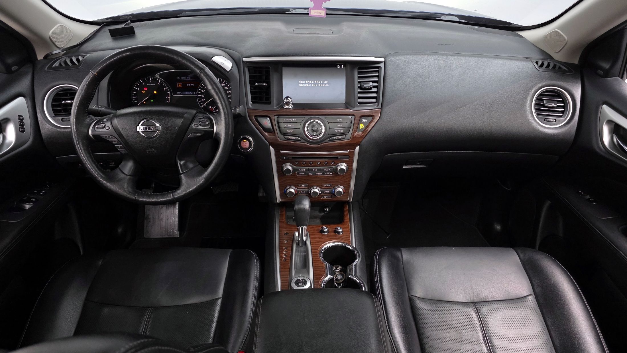 NISSAN PATHFINDER 2018