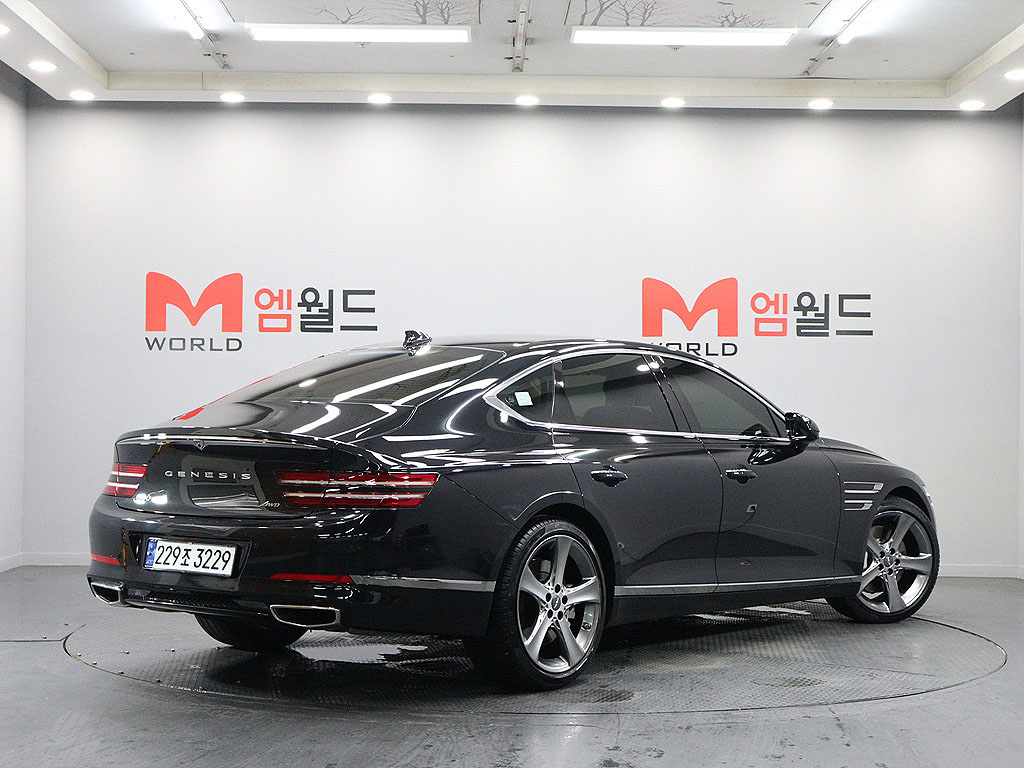 GENESIS G80 RG3 2022