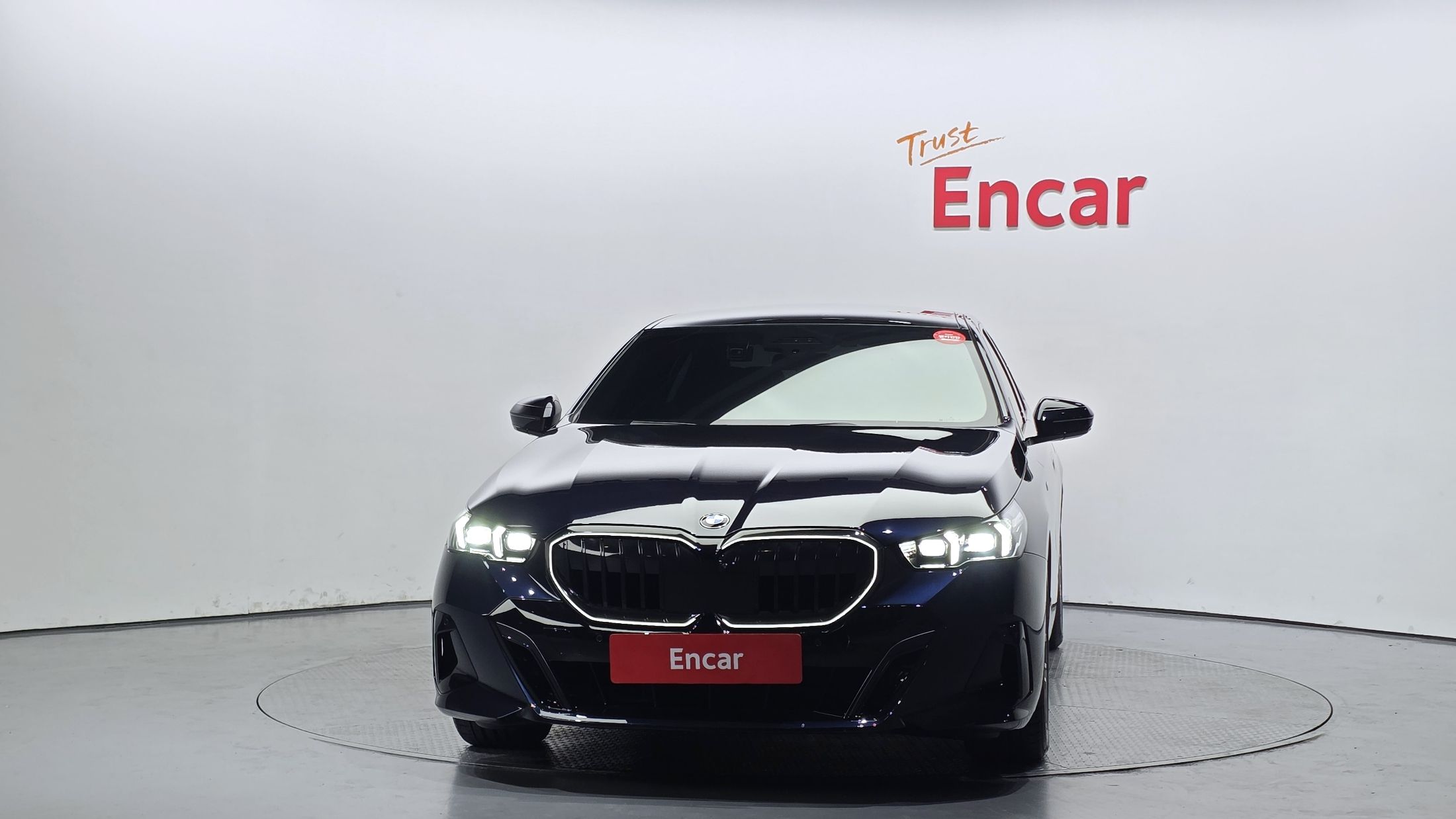 BMW 5-SERIES G60 2024
