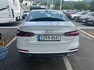 AUDI A6 C8 2023
