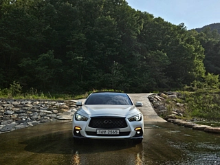 INFINITI Q50  3.5 Hybrid 2018